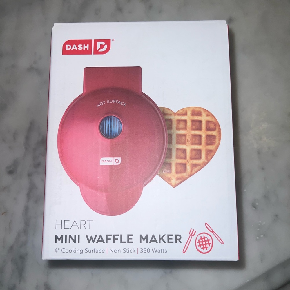Dash Red Heart Mini Waffle Maker